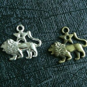 Leo Zodiacal Sign Pendant